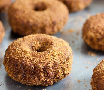 apple-cider-donut-fall-food-ma